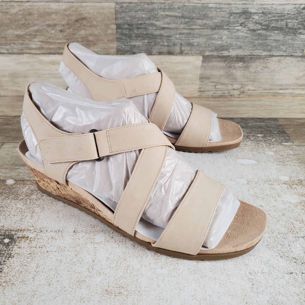 LifeStride Sincere Womens Wedge Sandals Sz 11 Bone Leather Slingback Hook & Loop
